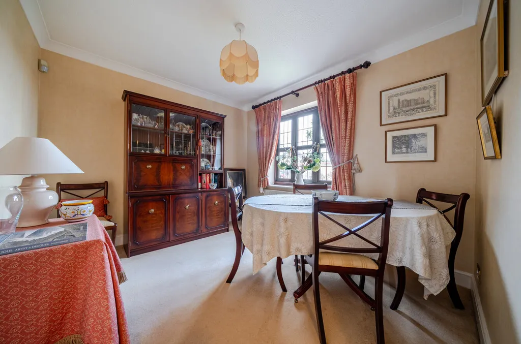 Maple Leaf Drive, Sidcup, DA15 8WA, photo 4