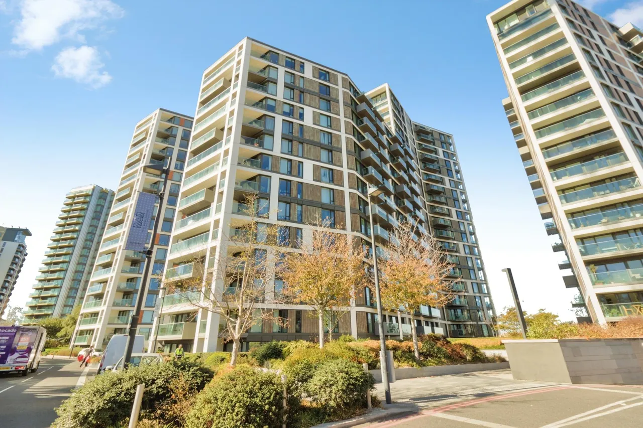 Duke Of Wellington Avenue, London, SE18, photo 15
