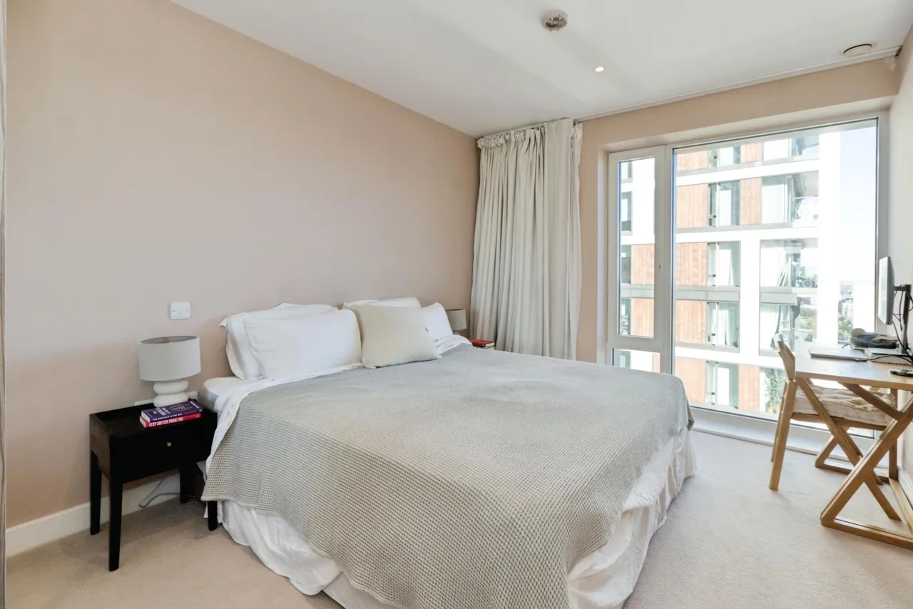 Duke Of Wellington Avenue, London, SE18, photo 11
