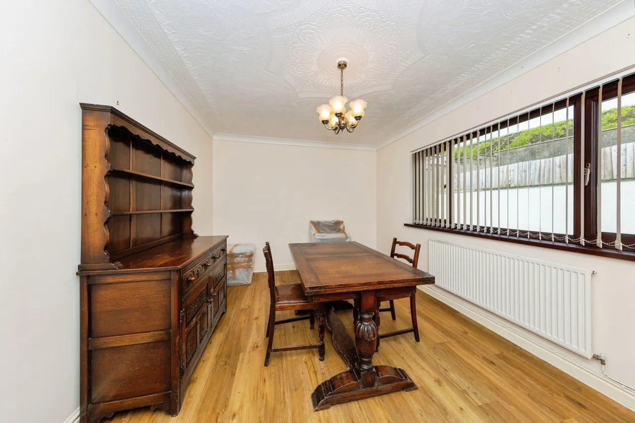 Bryn Tirion, Pontyberem, SA15, photo 6