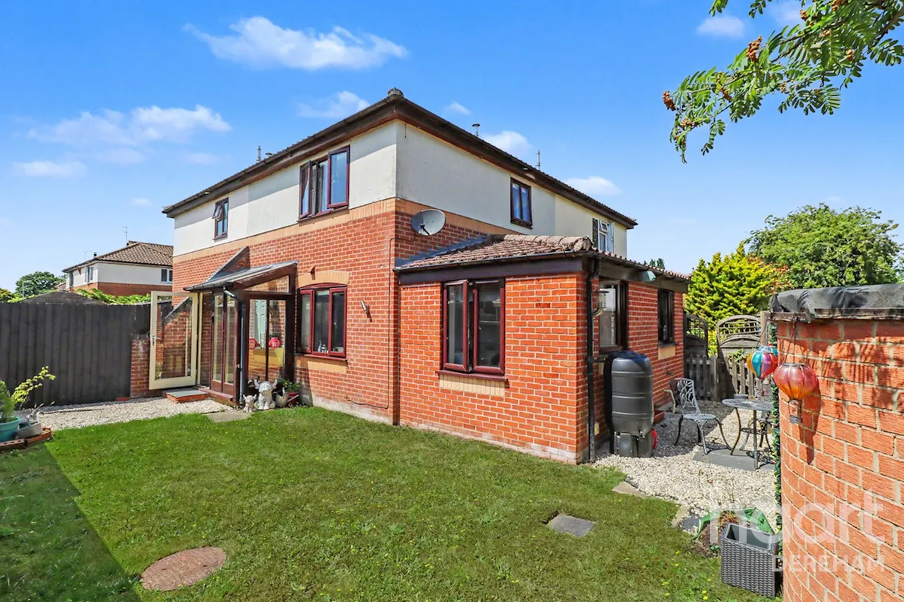 Old Post Road, Briston, NR24, photo 11