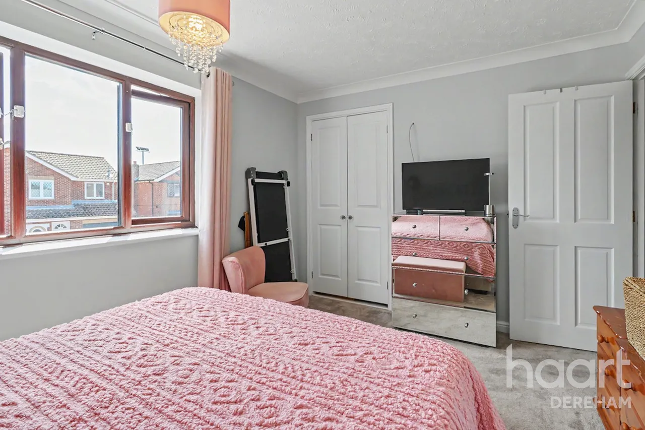 Old Post Road, Briston, NR24, photo 9
