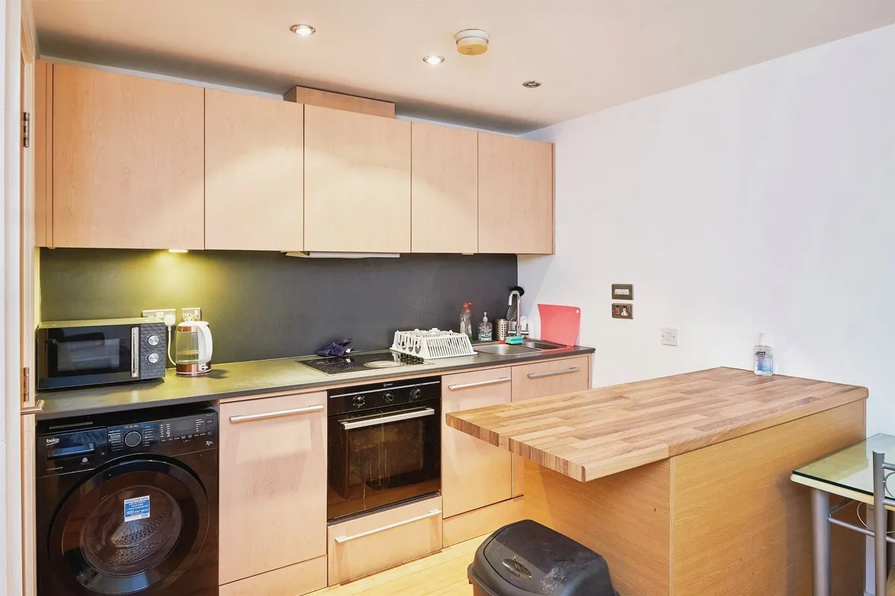 Newhall Street, Birmingham, B3, photo 2