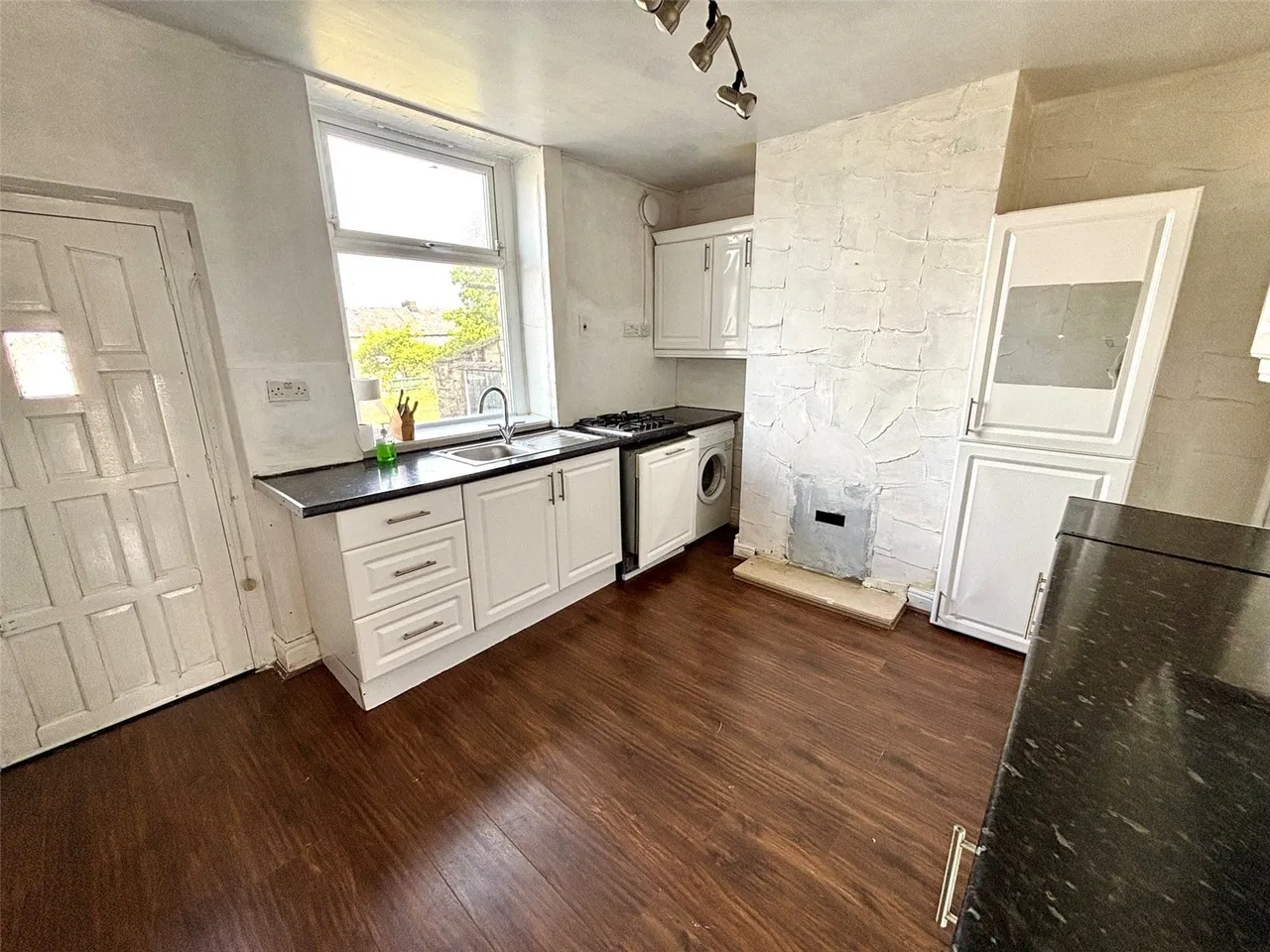 Piccadilly Road, Burnley, BB11, photo 8