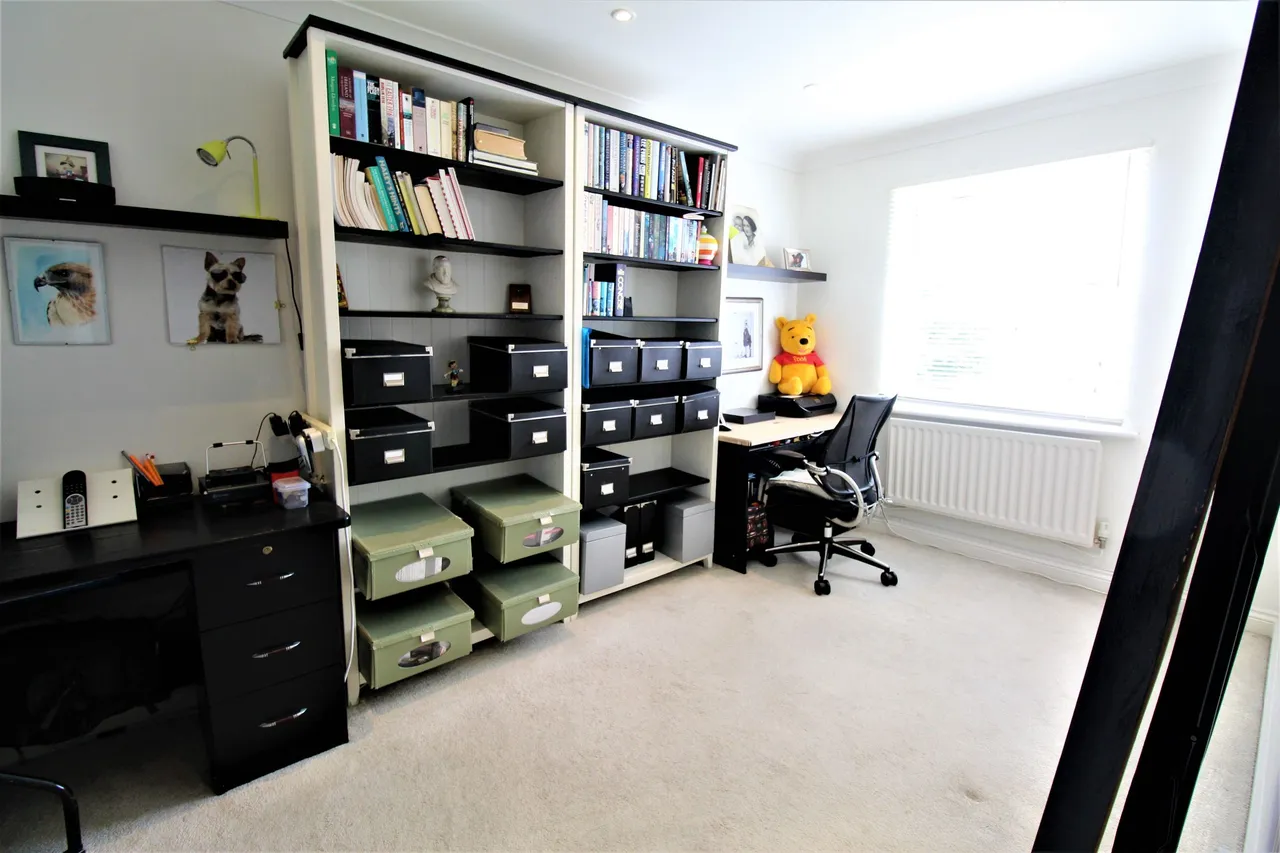 Parnell Close, Grays, Essex, RM16 6BQ, photo 9