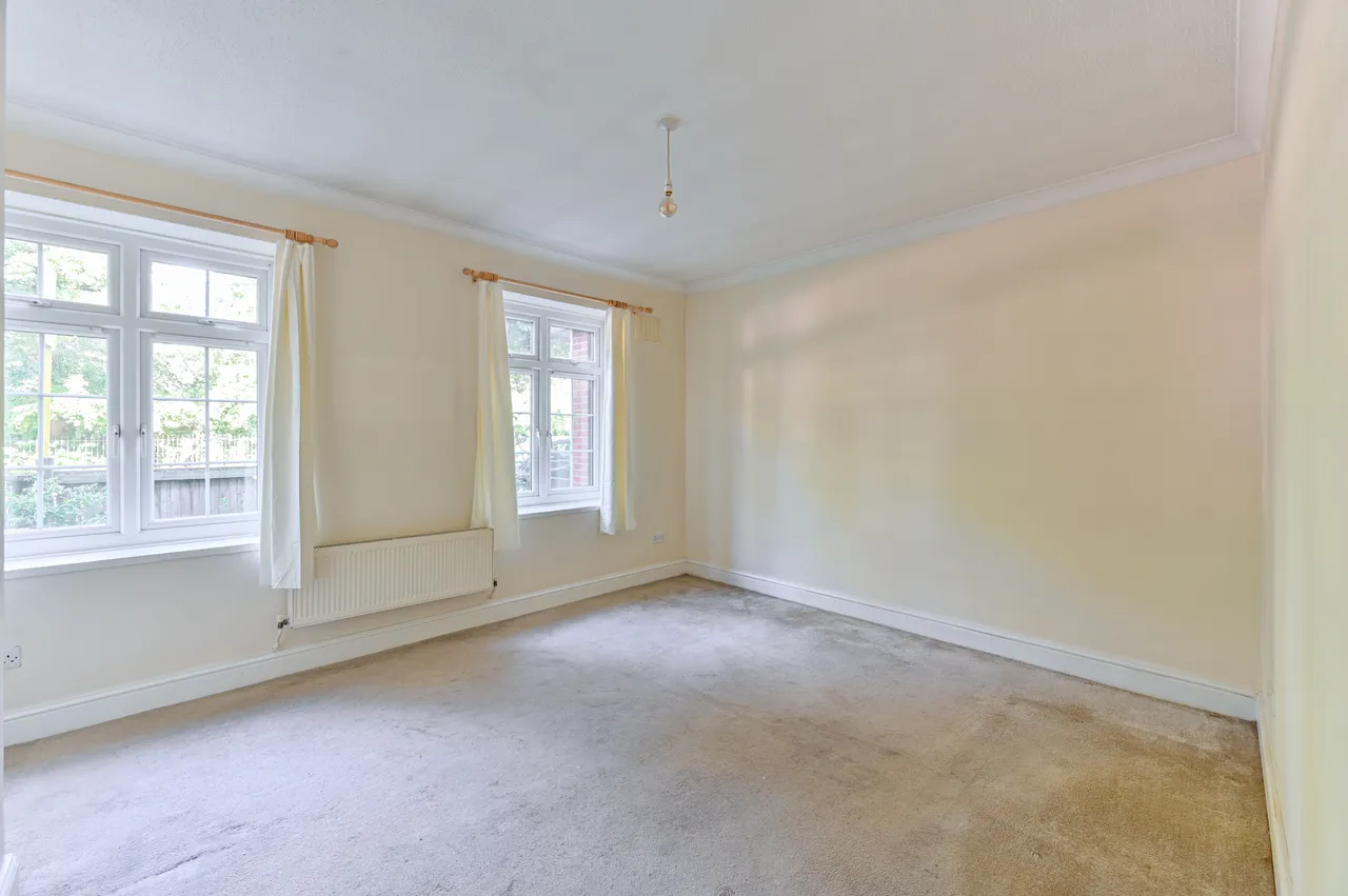 2 Anderson House, Fountain Road, London, photo 10