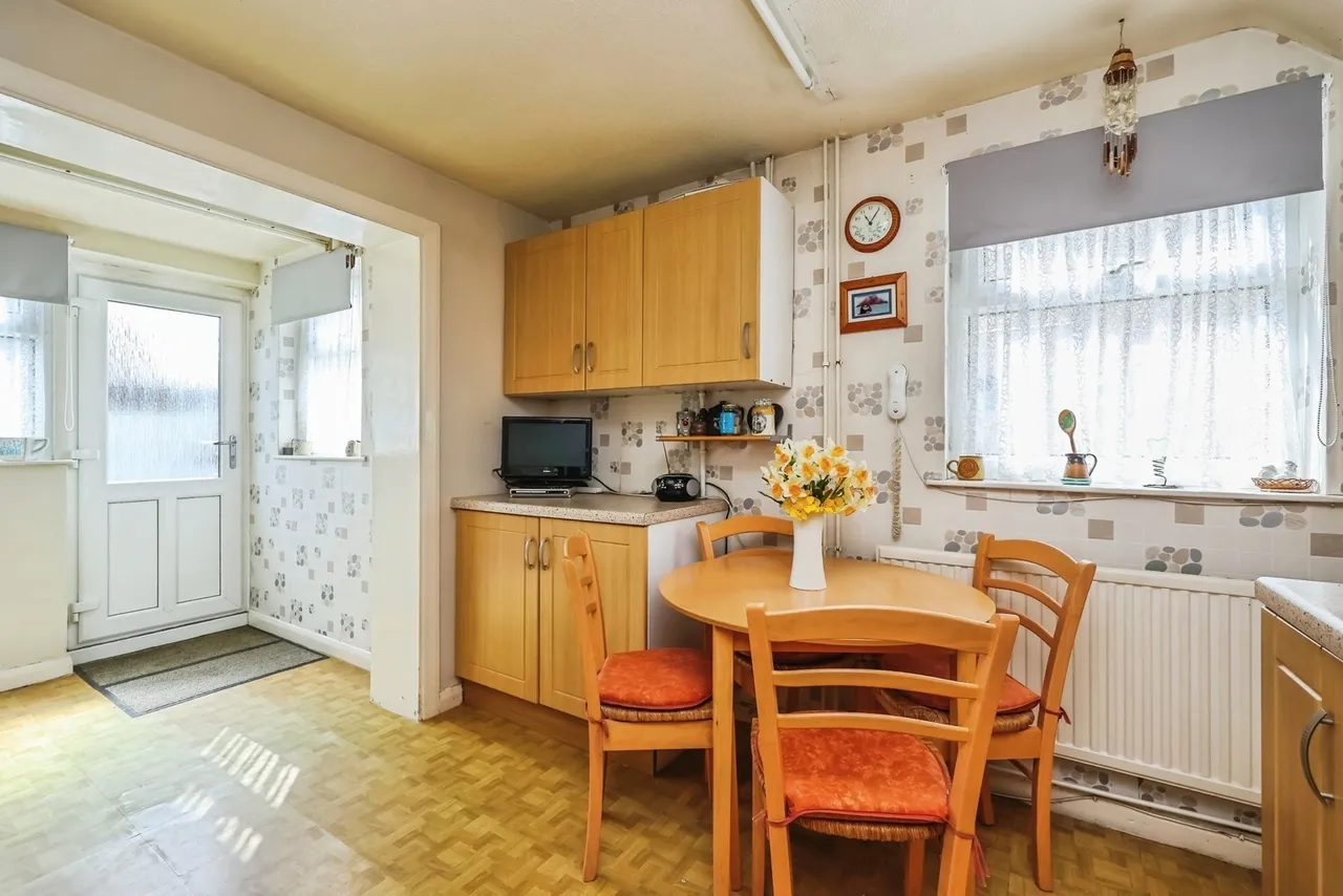 Gardendale Avenue, Nottingham, Nottinghamshire, NG11, photo 5