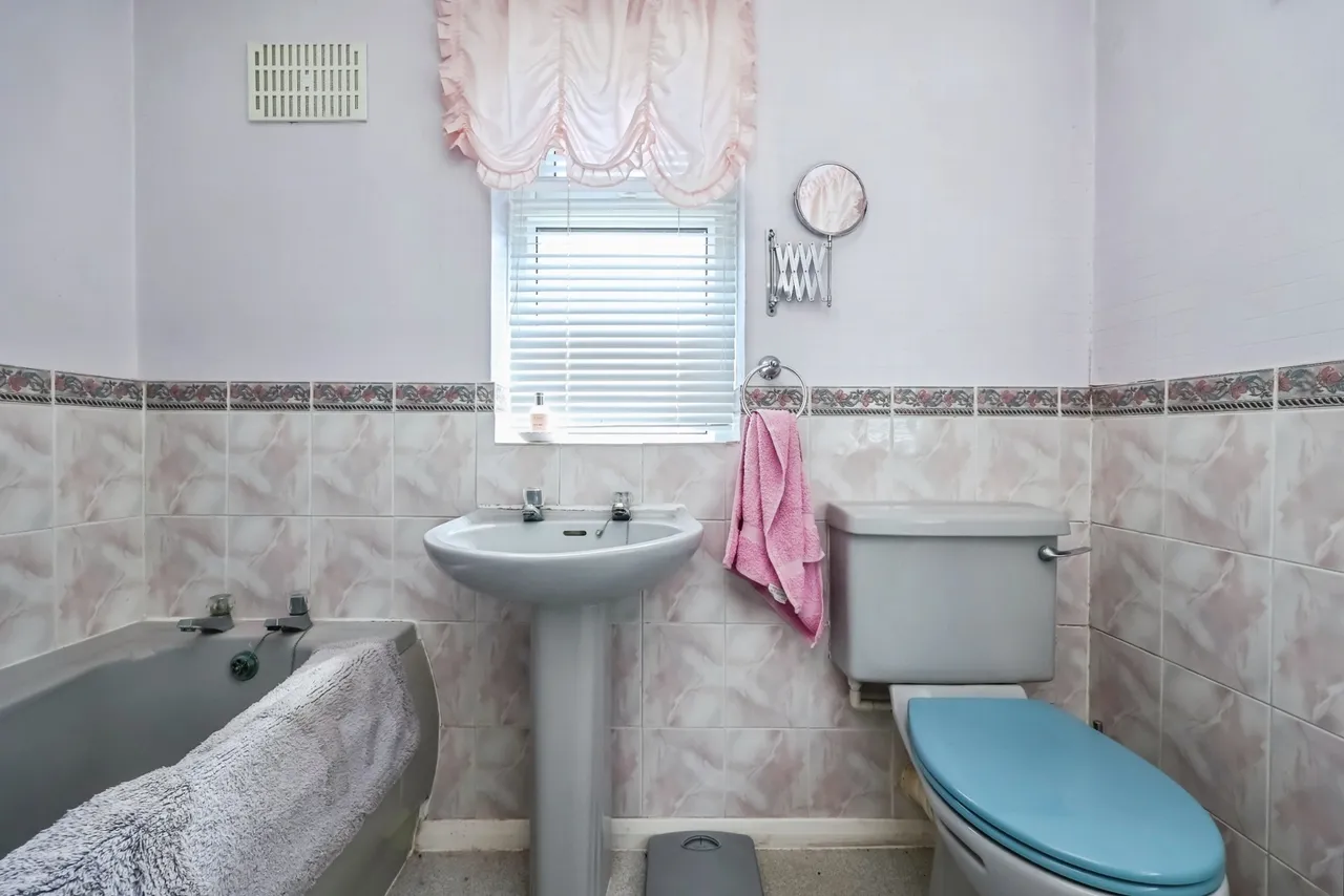 Gardendale Avenue, Nottingham, Nottinghamshire, NG11, photo 11