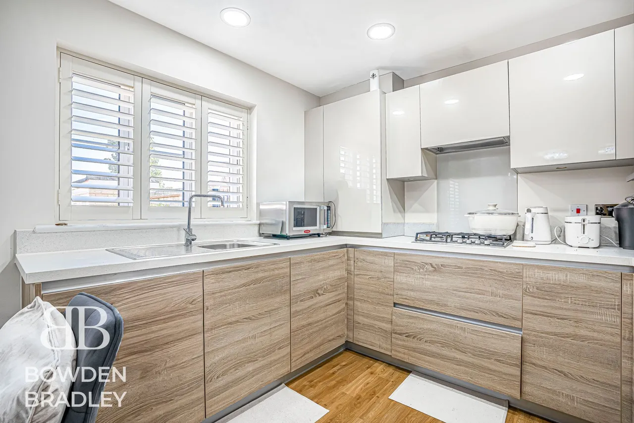 Blackthorn Avenue, Chigwell, IG7, photo 5