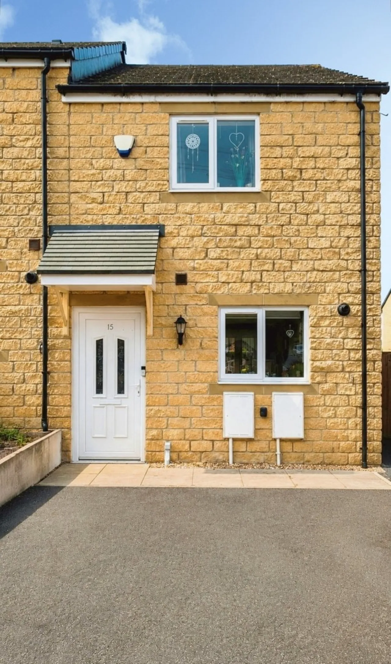 2 bed house for sale, Woodhouse, Keighley, BD21