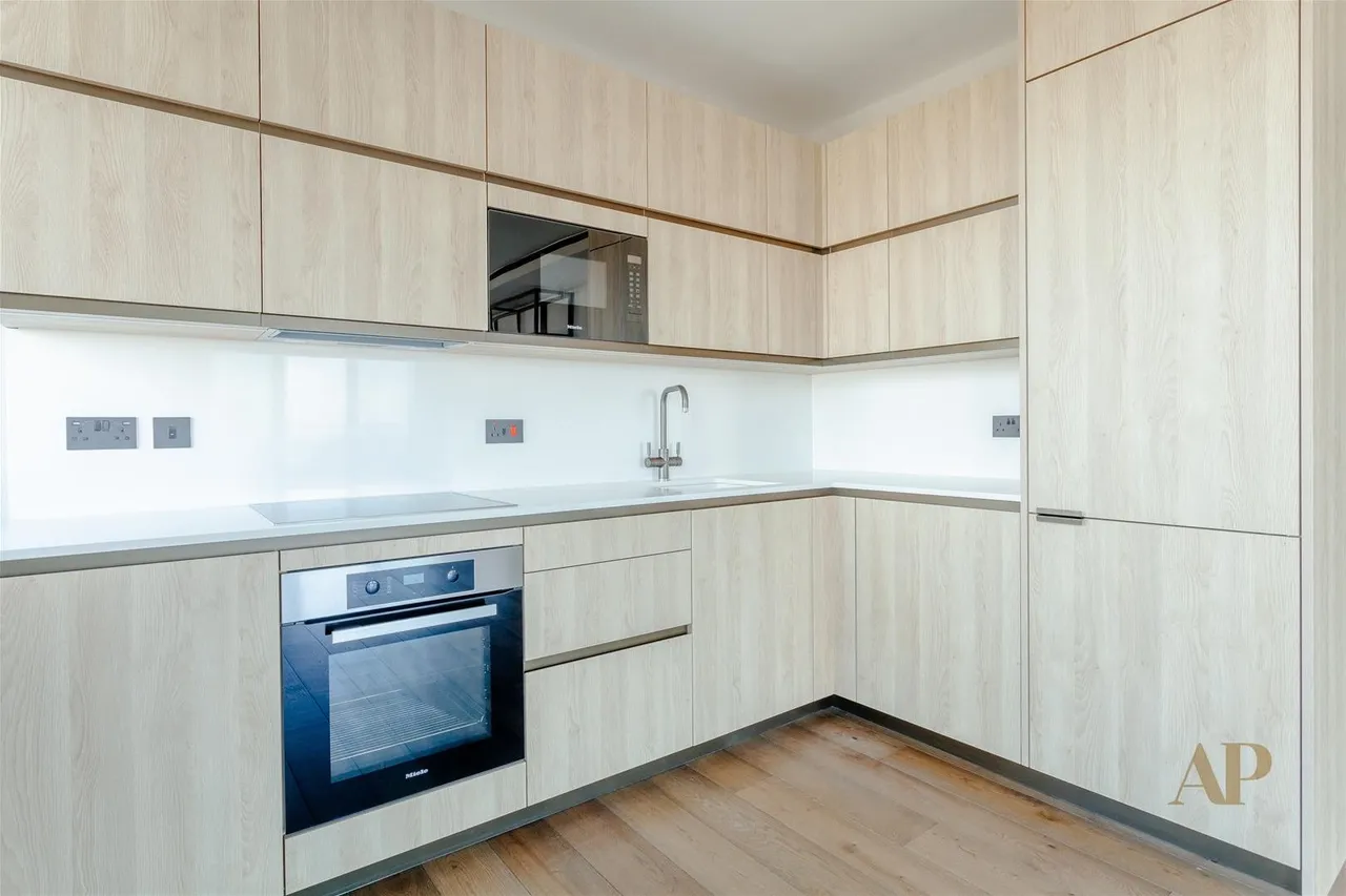 Hewett Street, London EC2A 3NL, photo 4