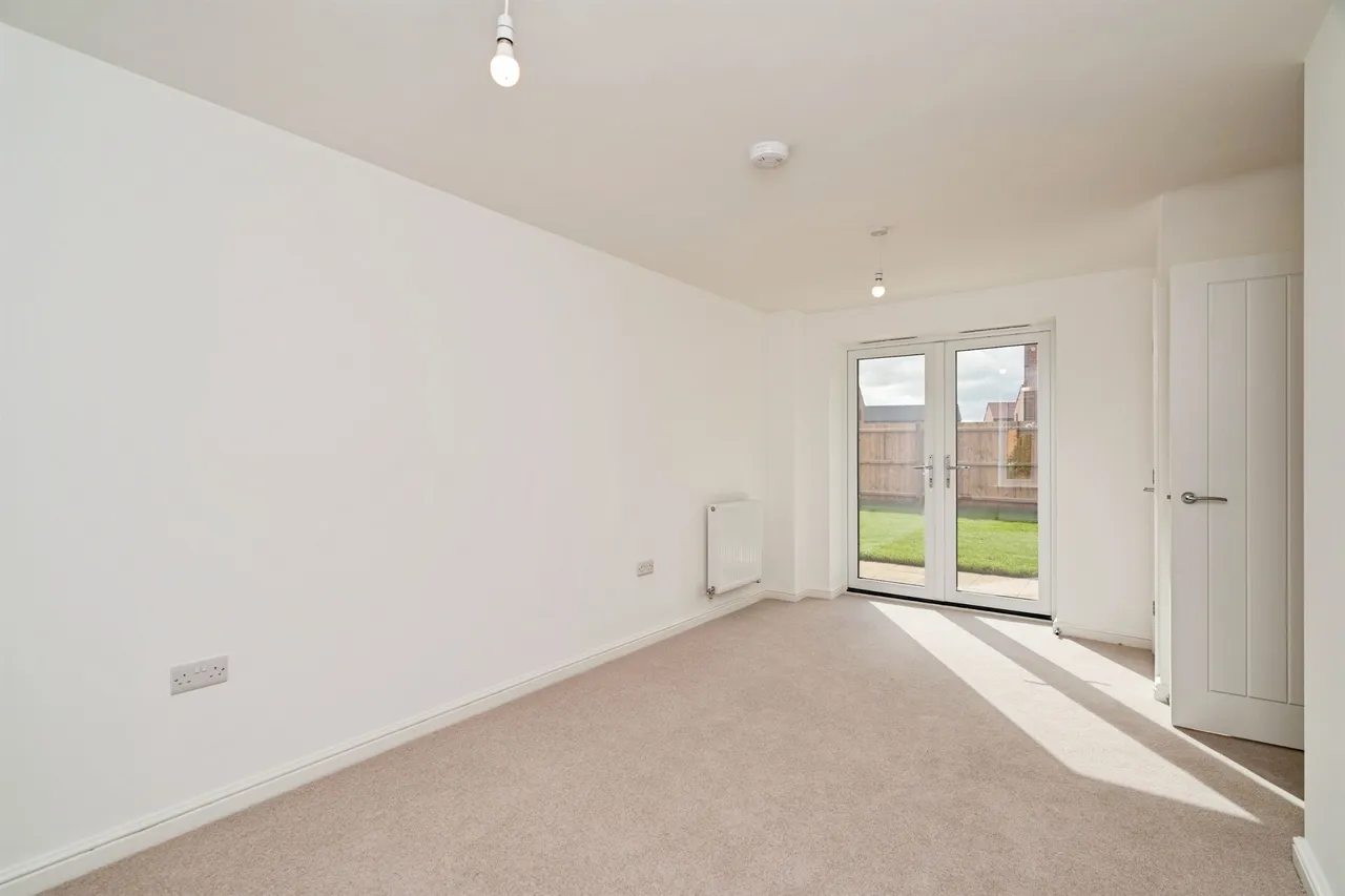 Emerald Close, Bradwell, NR31, photo 14