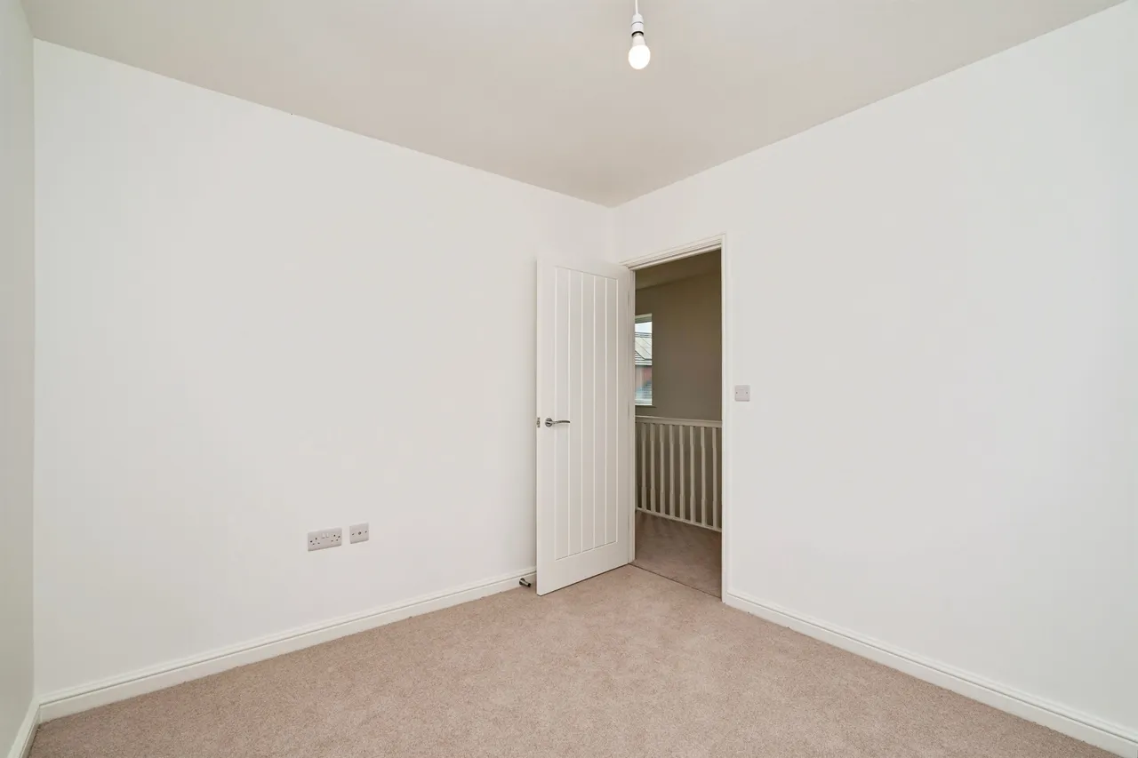 Emerald Close, Bradwell, NR31, photo 18