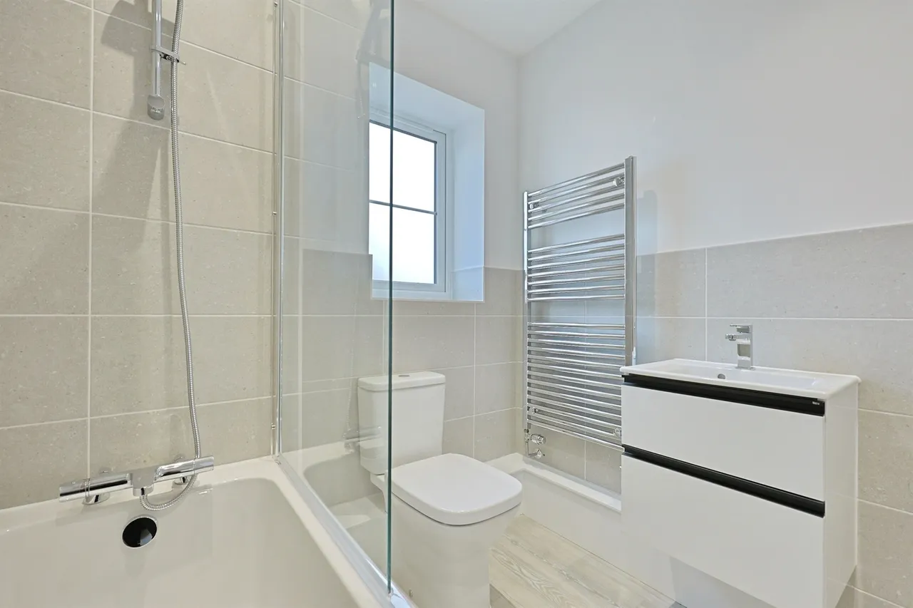 Rectory Road, Coltishall, NR12, photo 8