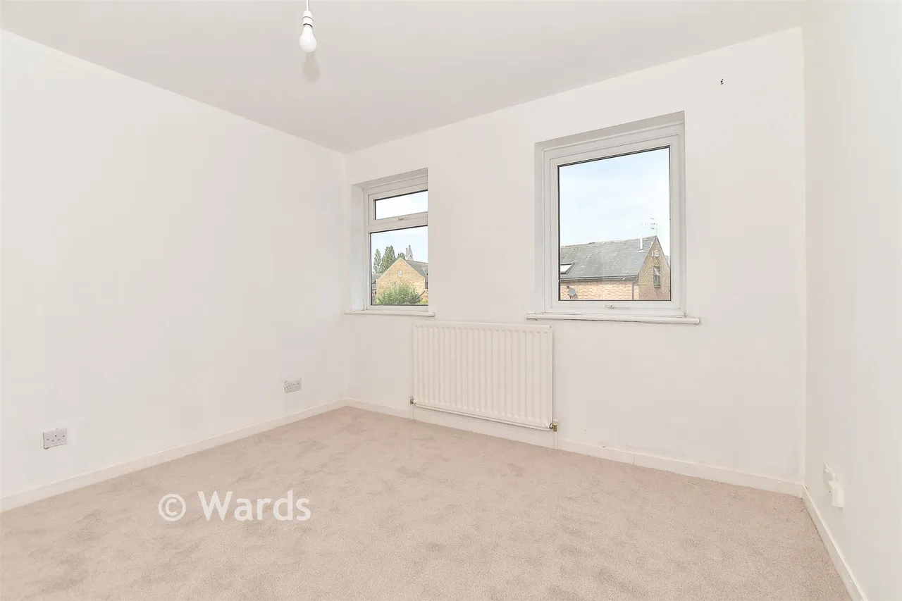 Kenward Court, Hadlow, TN11, photo 10
