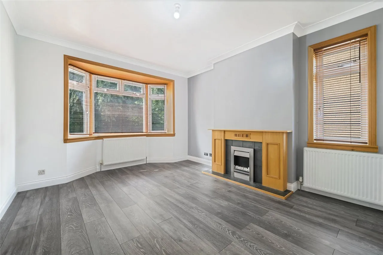 Napier Avenue, Cardross, G82, photo 3
