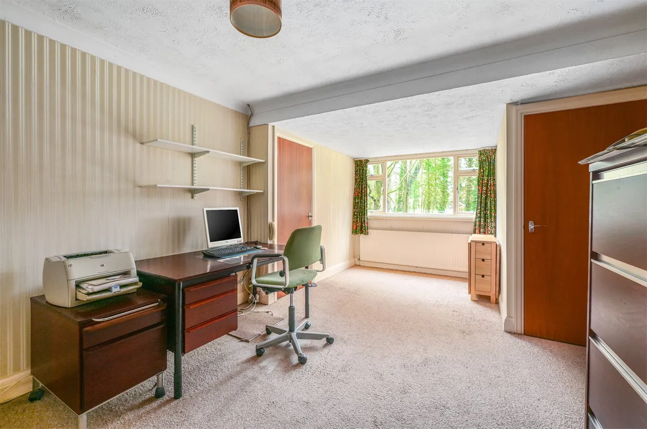 Broomrigg Road, Fleet, Hampshire, GU51 4LS, photo 13