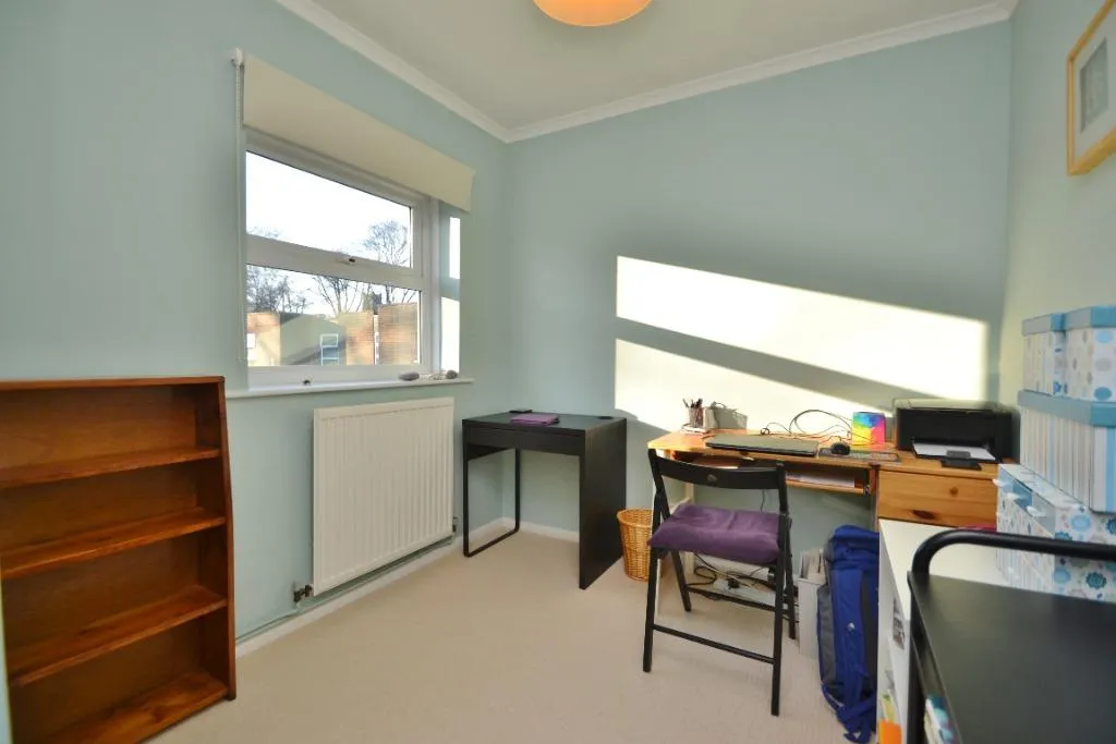 Robinwood Court, Roundhay, LS8, photo 6