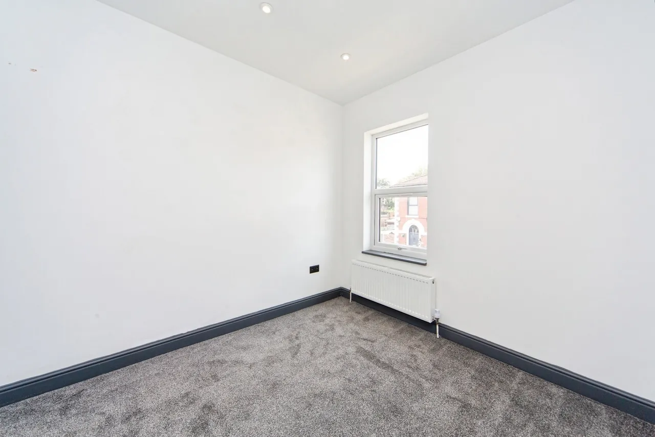 Clifton Road, Anfield, L6, photo 43