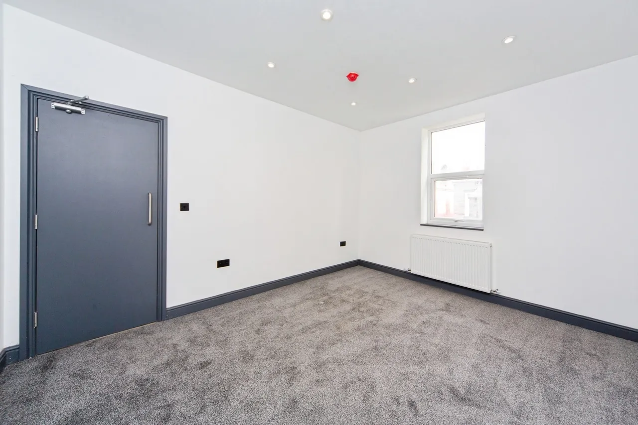 Clifton Road, Anfield, L6, photo 50