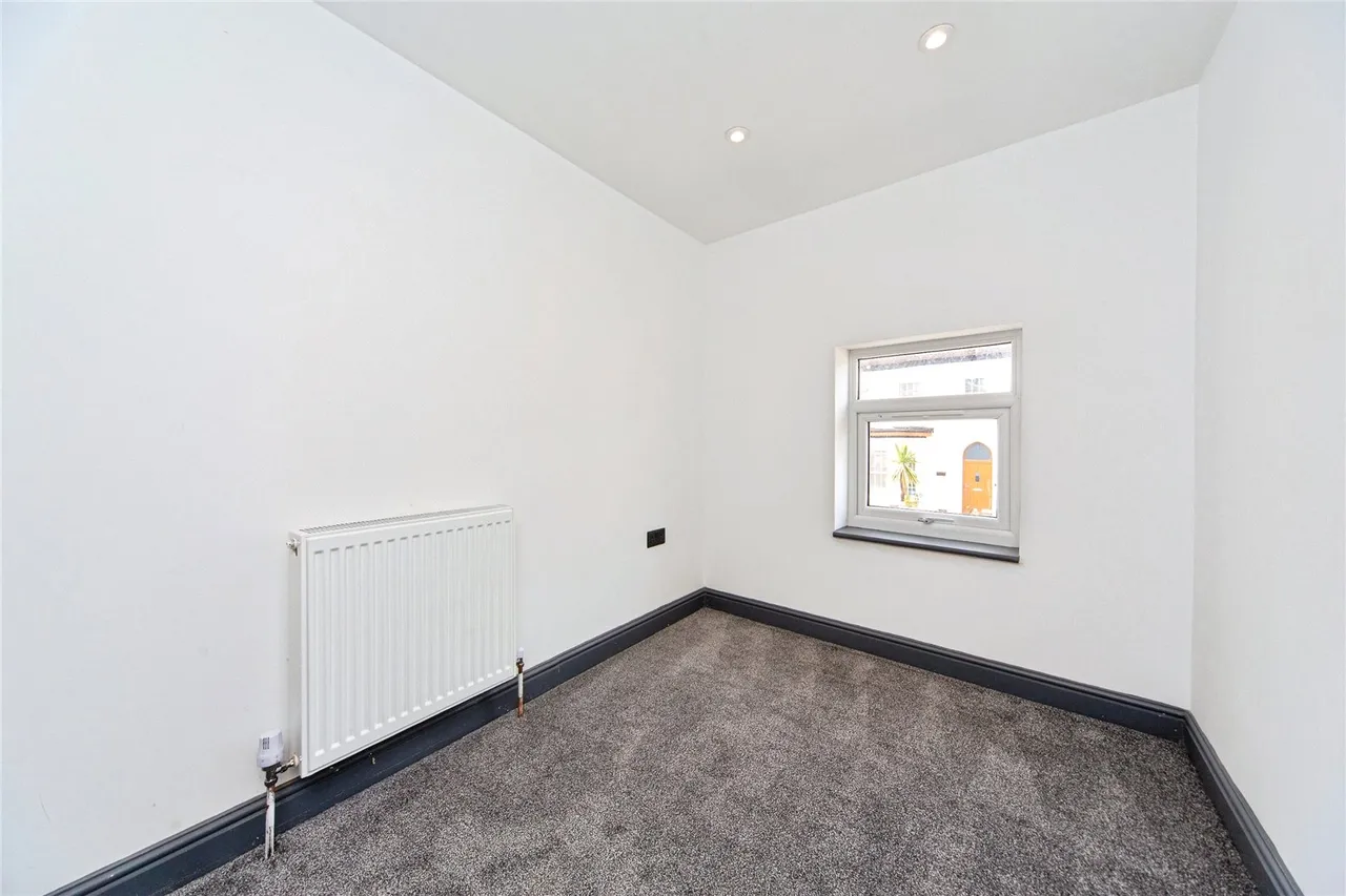 Clifton Road, Anfield, L6, photo 24
