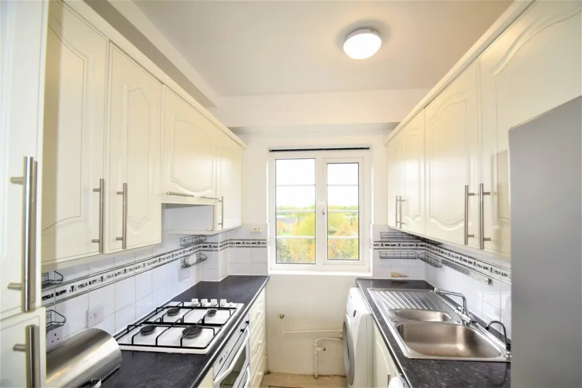 Chiswick Village, W4, photo 4