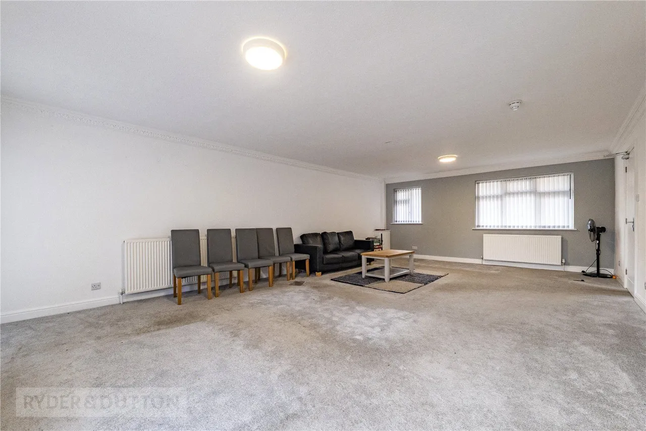 Victoria Avenue, Sowerby Bridge, HX6, photo 13