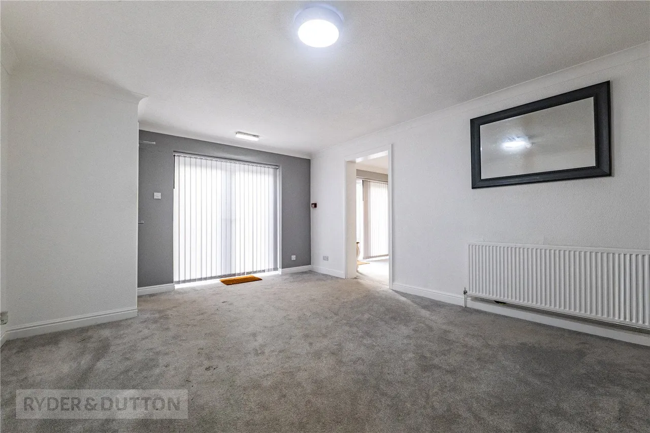 Victoria Avenue, Sowerby Bridge, HX6, photo 11