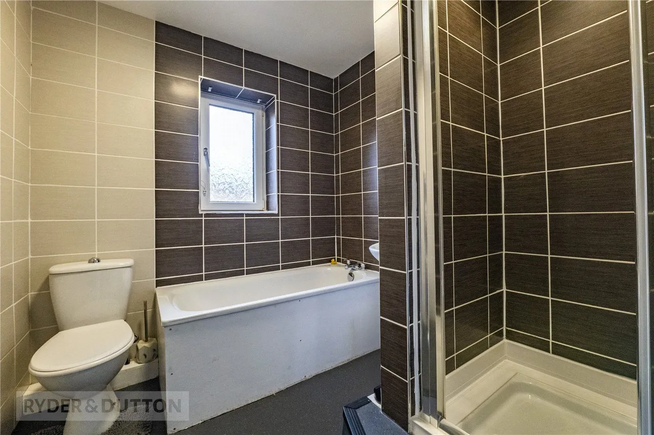 Victoria Avenue, Sowerby Bridge, HX6, photo 15