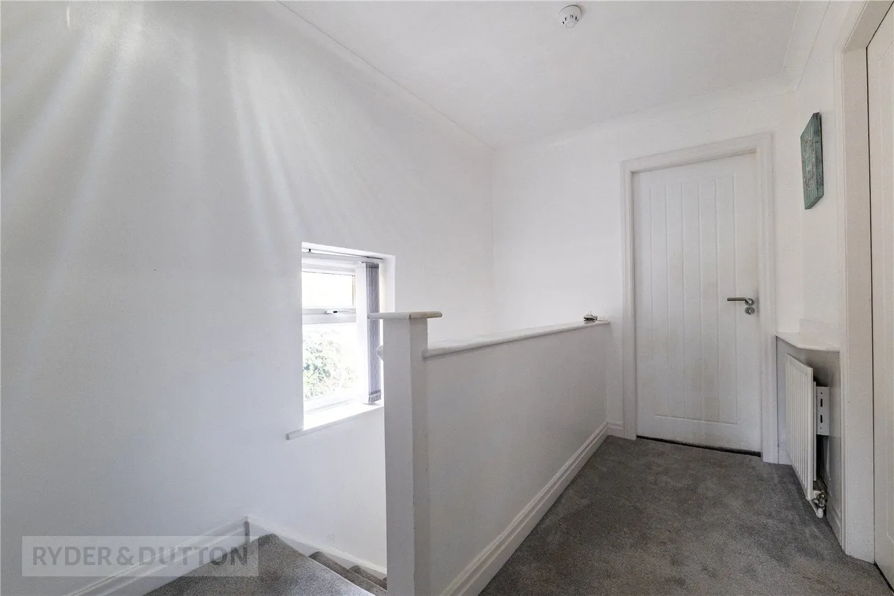 Victoria Avenue, Sowerby Bridge, HX6, photo 21