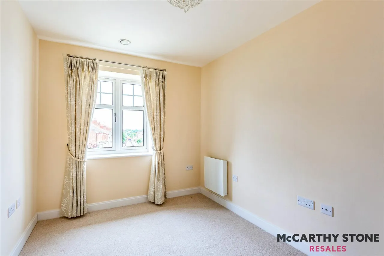 Westfield Road, Wellingborough, NN8, photo 12