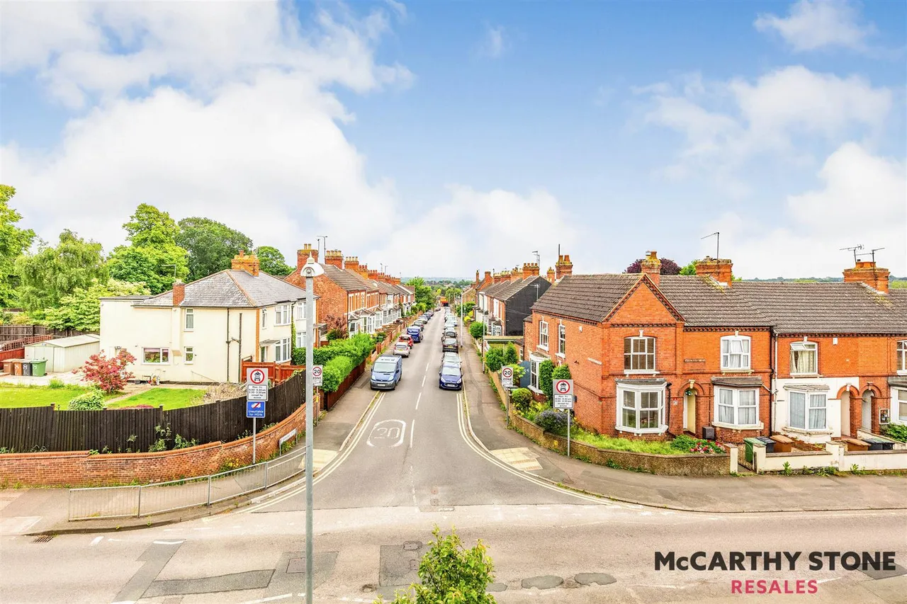 Westfield Road, Wellingborough, NN8, photo 20