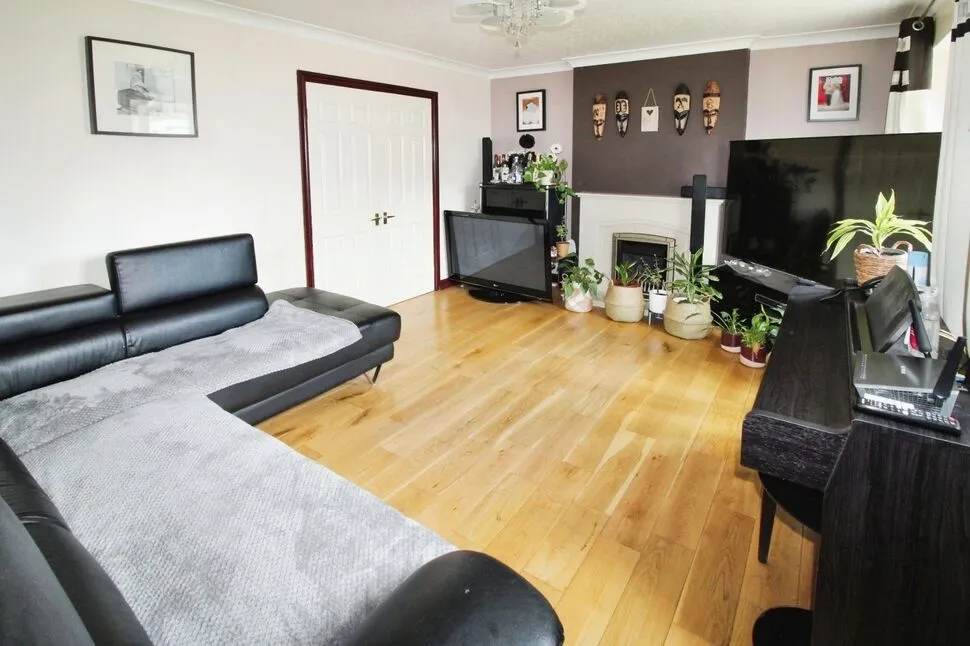 Fairfield Court, Castleford, WF10, photo 4