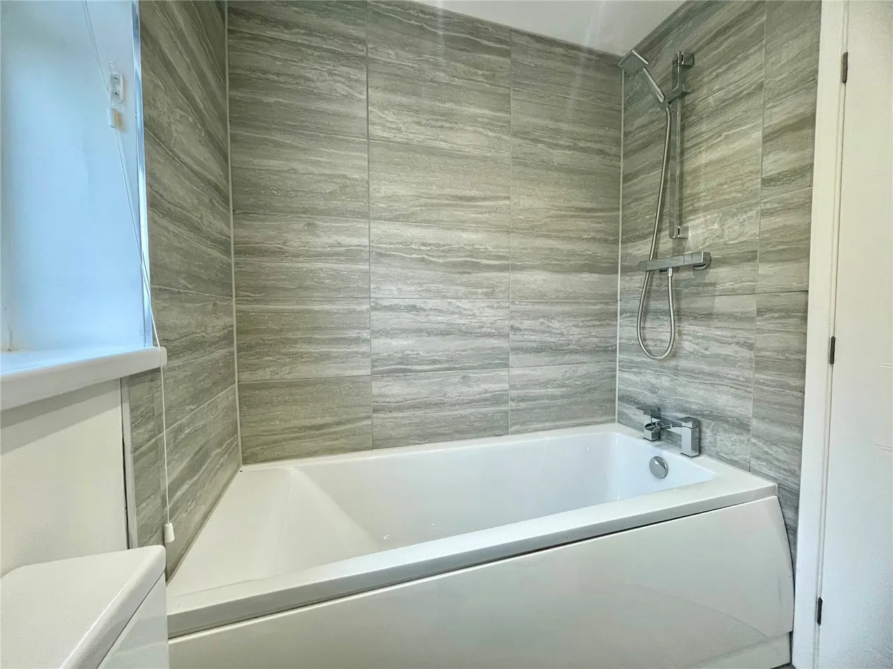 Holland House Road, Walton-le-Dale, PR5, photo 21