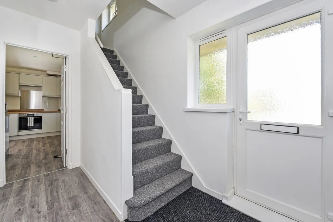 Wavell Way, Winchester, photo 12