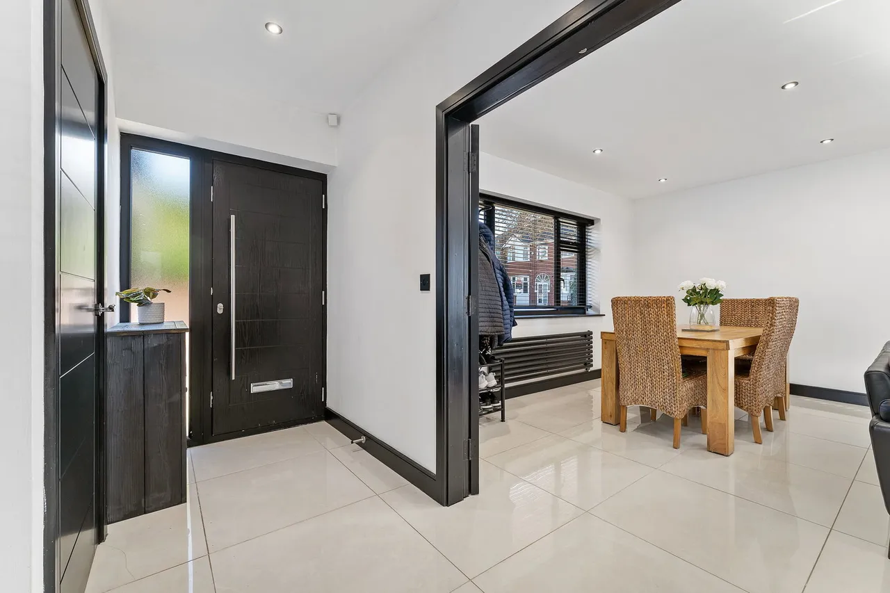 Rutland Ave, Over Hulton, M46, photo 12