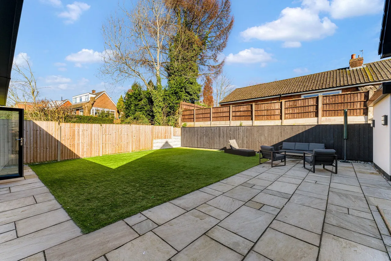 Rutland Ave, Over Hulton, M46, photo 34