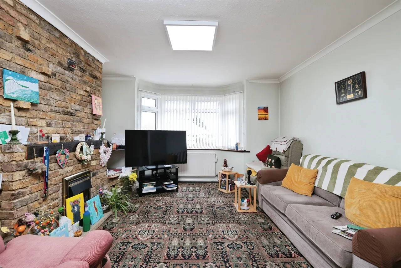 Newmer Road, High Wycombe, HP12, photo 2