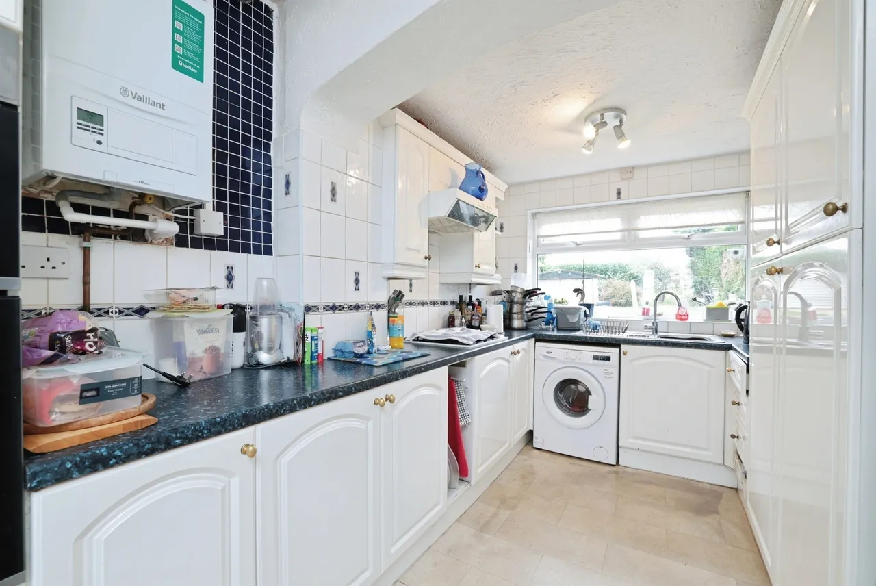 Newmer Road, High Wycombe, HP12, photo 11