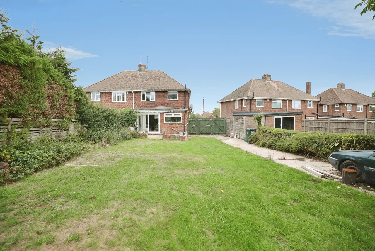 Newmer Road, High Wycombe, HP12, photo 12