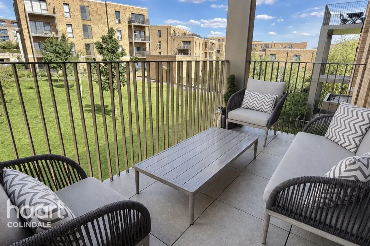 Anemone Apartments, Bittacy Hill, NW7, photo 9