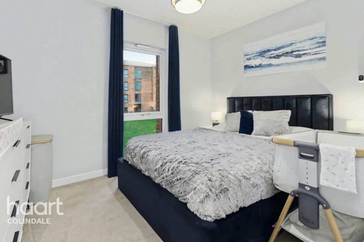Anemone Apartments, Bittacy Hill, NW7, photo 13