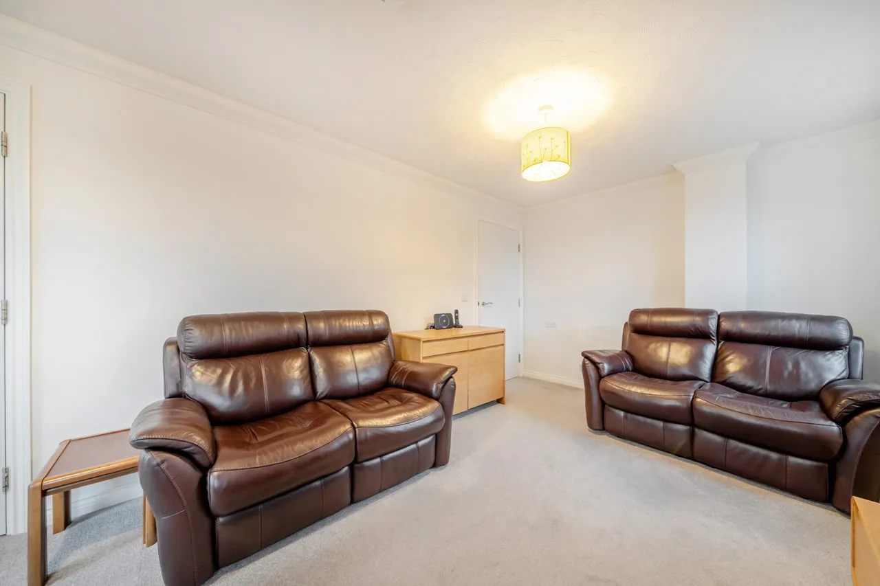 Birchwood Park Avenue, Kent, BR8, photo 15