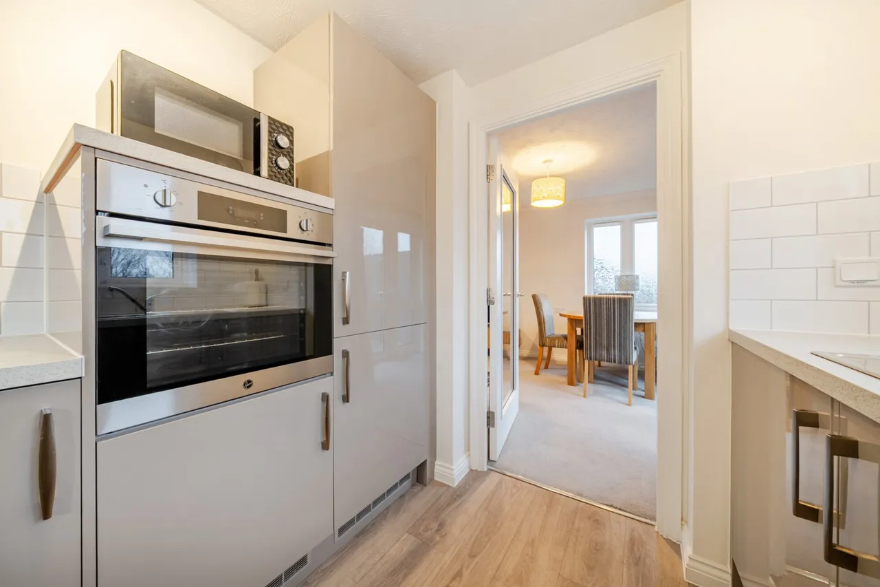 Birchwood Park Avenue, Kent, BR8, photo 17