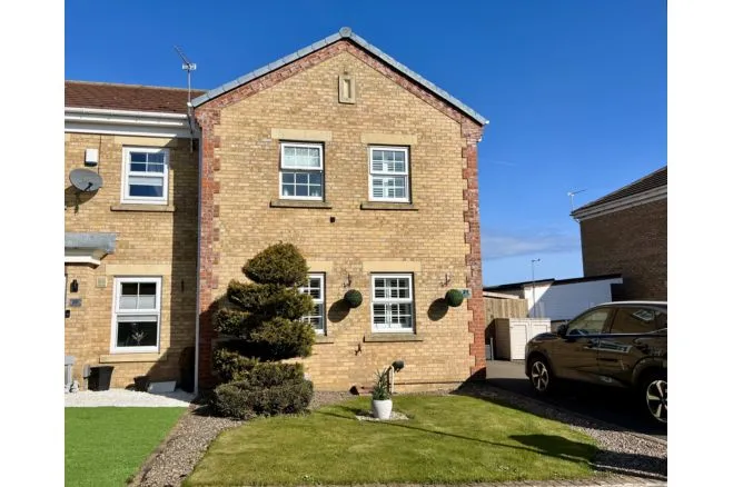 3 bed house for sale — Cheltenham Court, Ashington