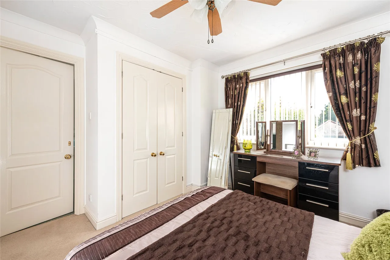 Oxwich Grove, Tattenhoe, MK4, photo 11