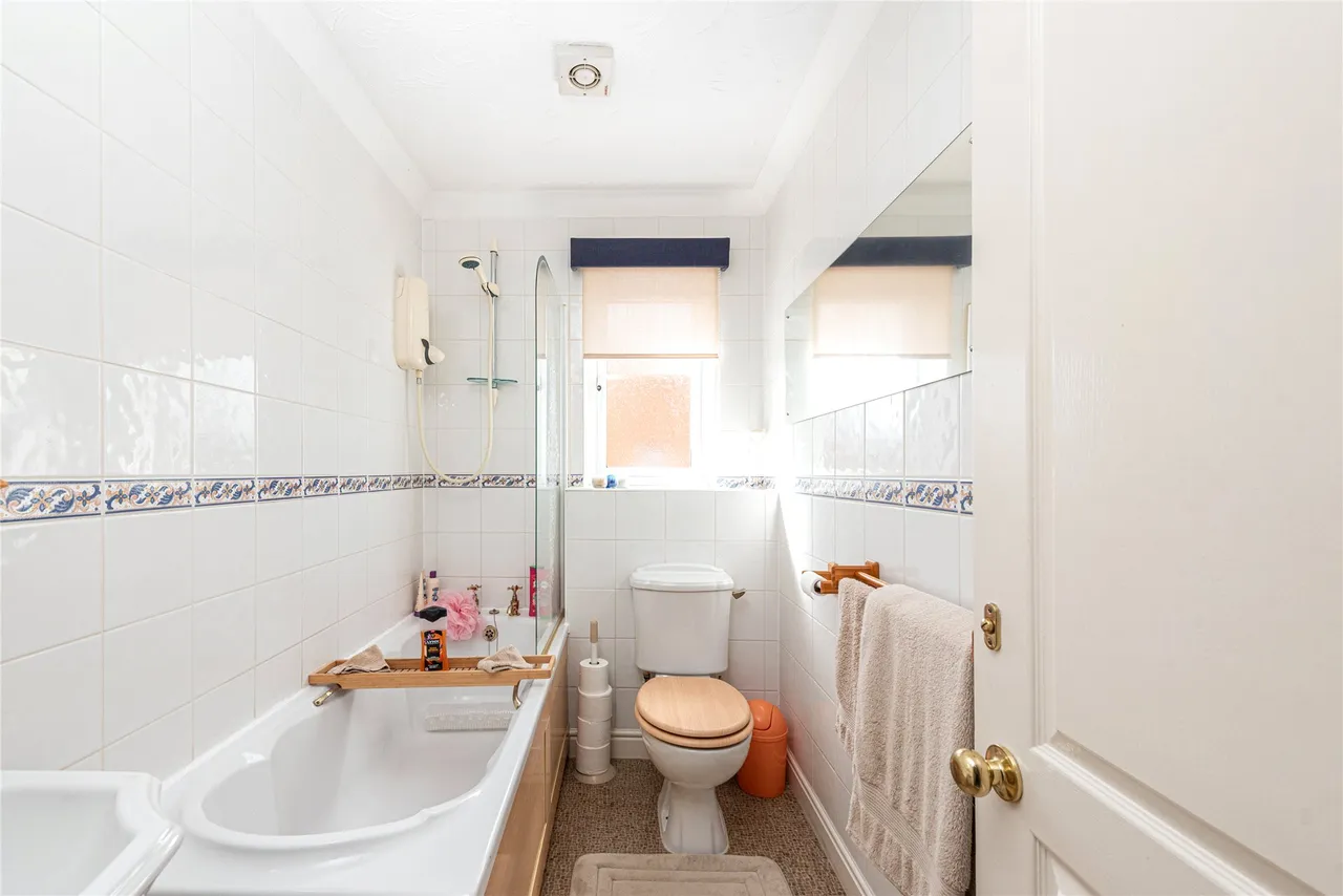Oxwich Grove, Tattenhoe, MK4, photo 17