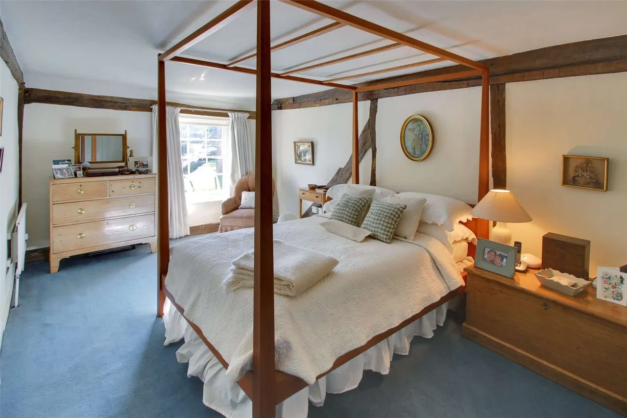 The Hill, Cranbrook, Kent, TN17 3AJ, photo 8