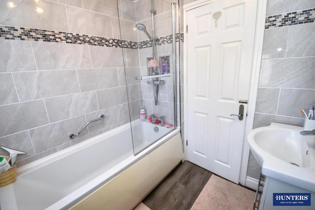 Dorset Avenue, Wigston, LE18, photo 15