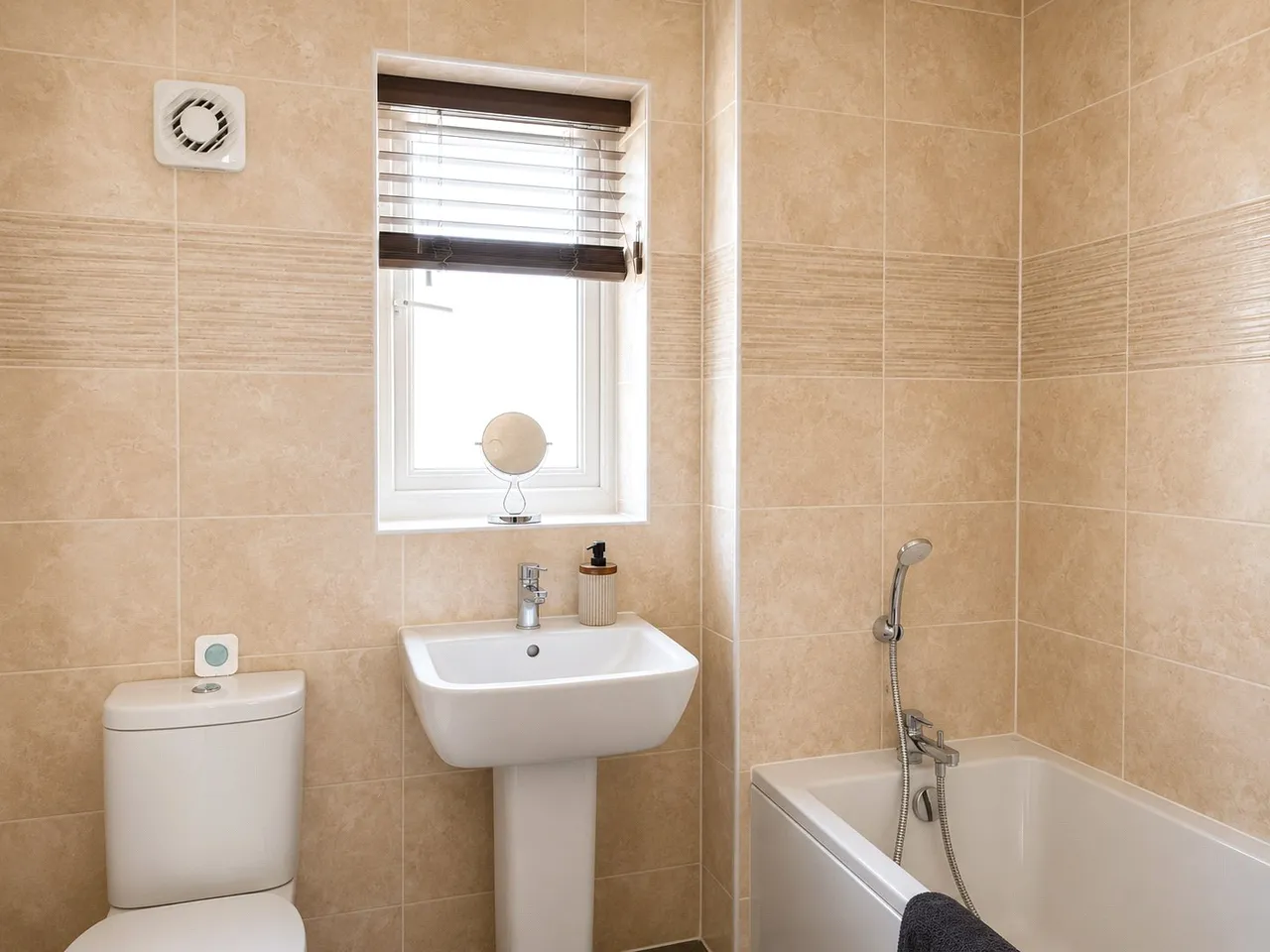 Tanners Road, Bodmin, PL31, photo 11
